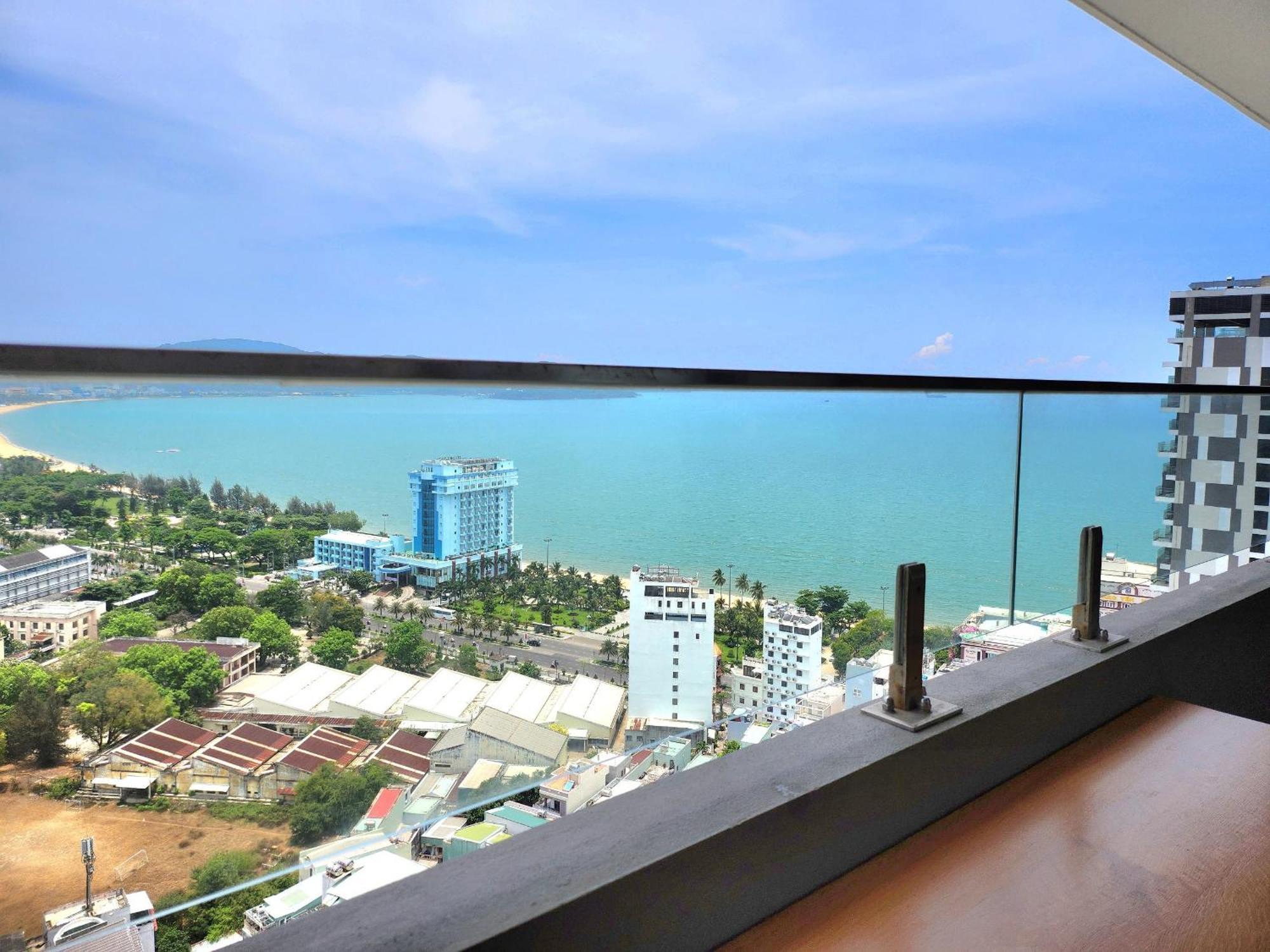Tony Apartment -Flc Sea Tower กวีเญิน ภายนอก รูปภาพ