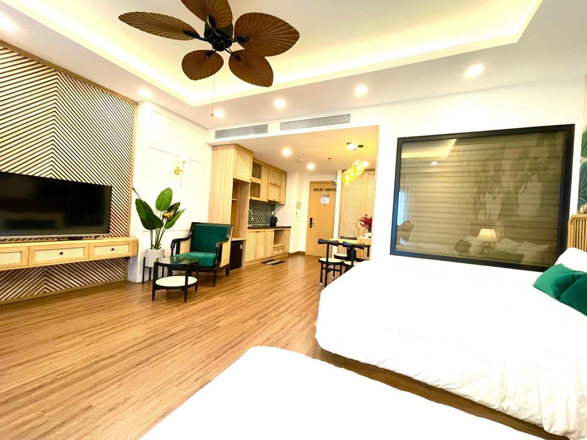 Tony Apartment -Flc Sea Tower กวีเญิน ภายนอก รูปภาพ